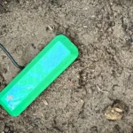 Cientistas criam célula de combustível movida a terra que pode substituir baterias