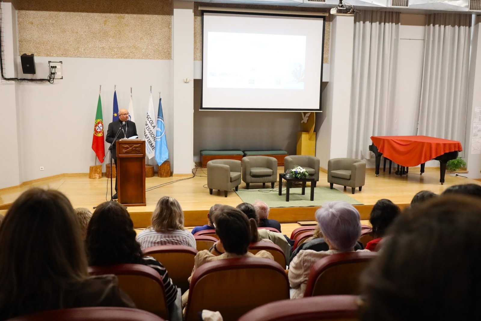 Patriarca critica narrativas de «desrespeito» que incentivam preconceito e marginalização de grupos minoritários