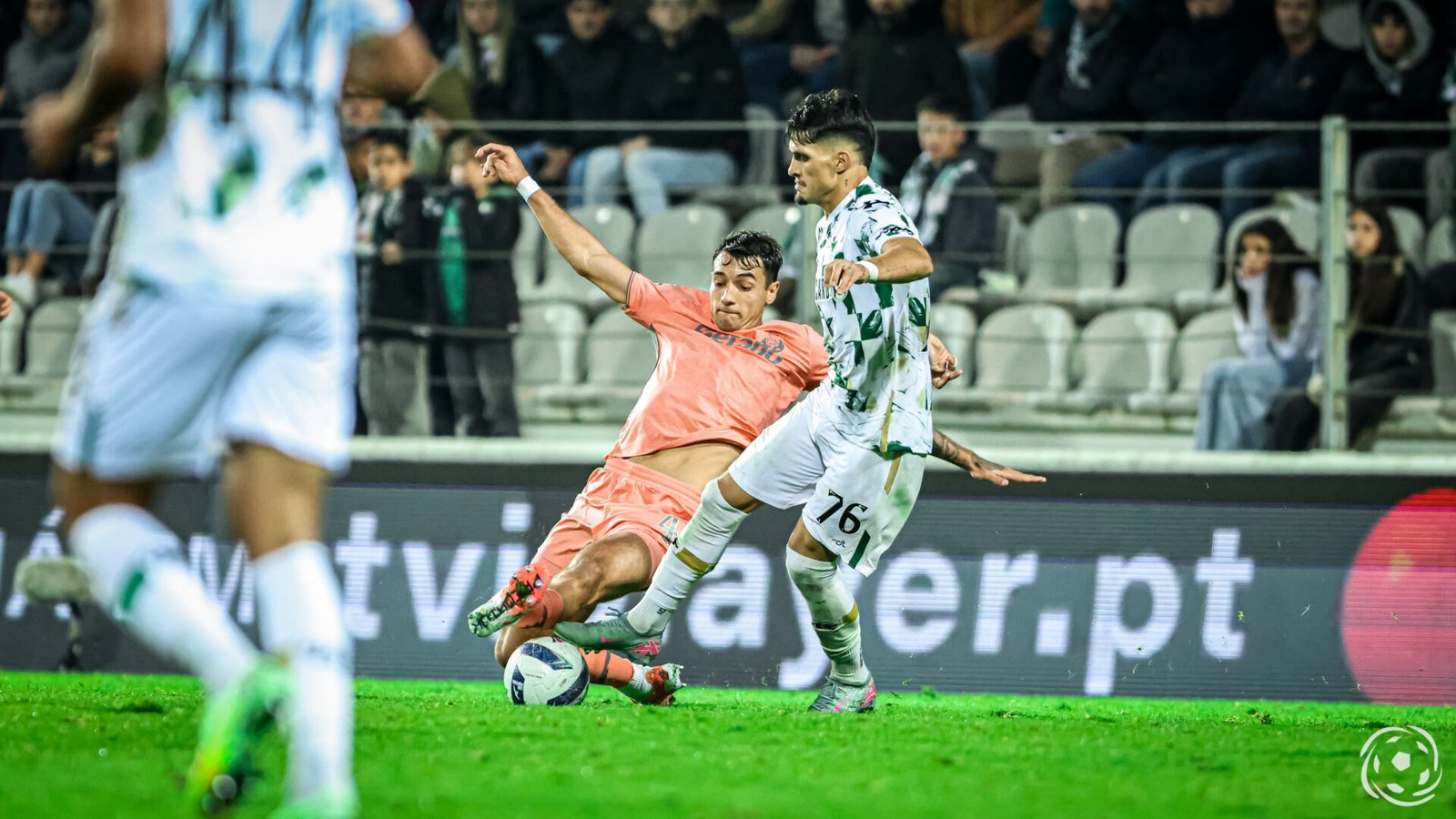 FC Porto fecha entendimento com Jakub Kiwior para um vínculo até 2030