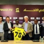 TELLES ajudou na mudança internacional de Roger Fernandes para o Al Ittihad FC