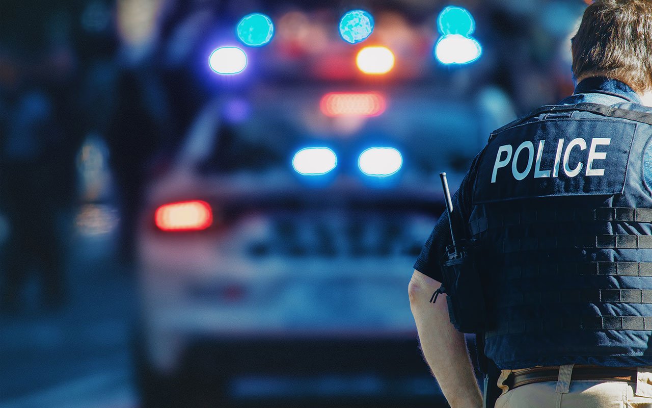 Ao menos duas vítimas fatais e 20 lesionados em ataque armado em colégio católico em Minneapolis